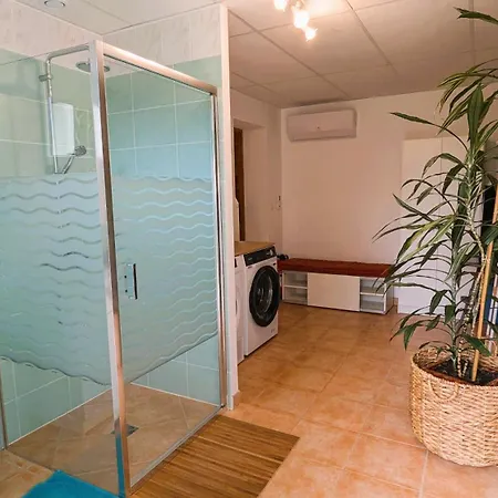 Les Marguerites Semesterbostad Bornel